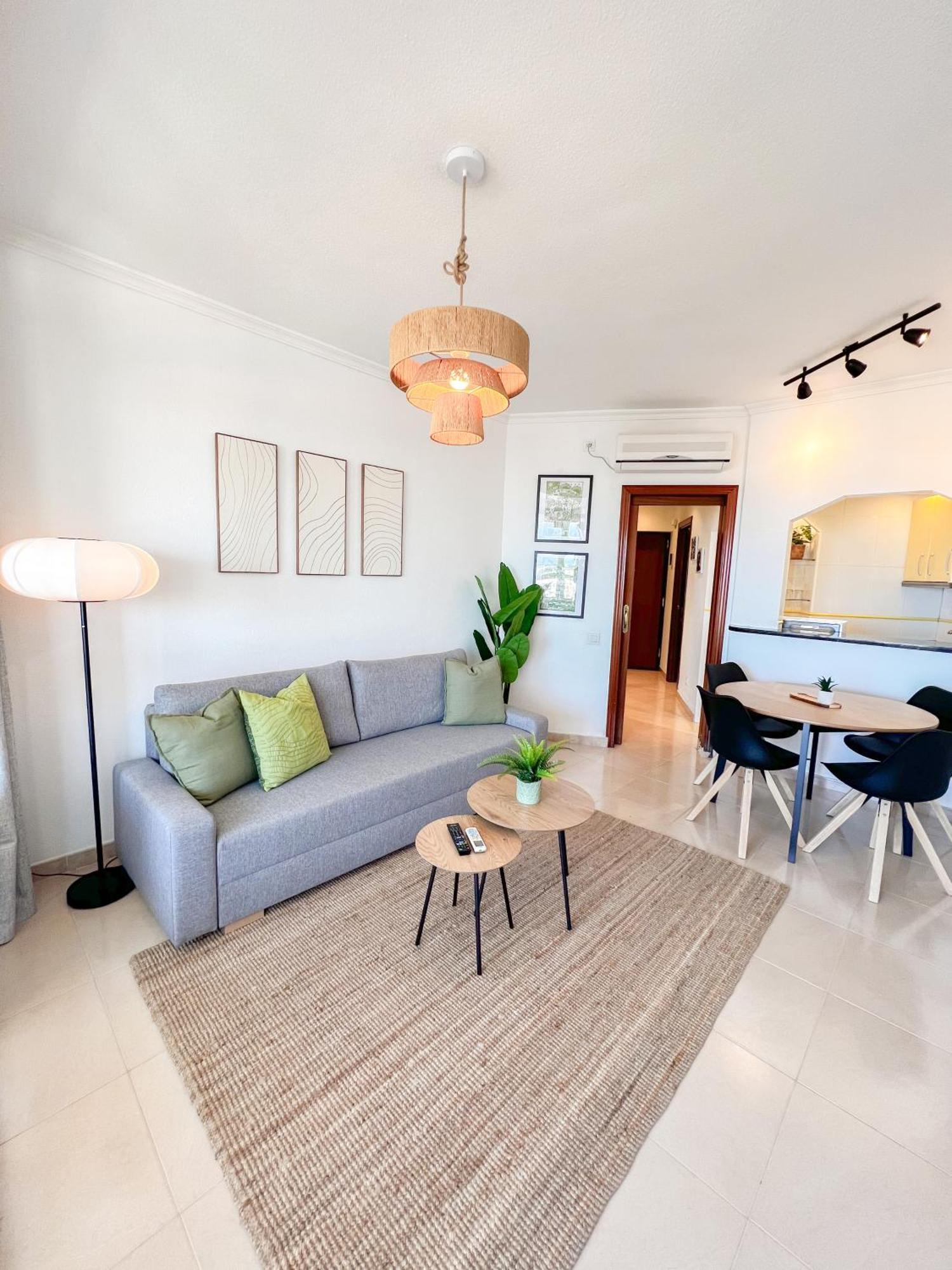Cozy Flat With Sea Views La Torre Apartment ตอร์เรโมลิโนส ภายนอก รูปภาพ