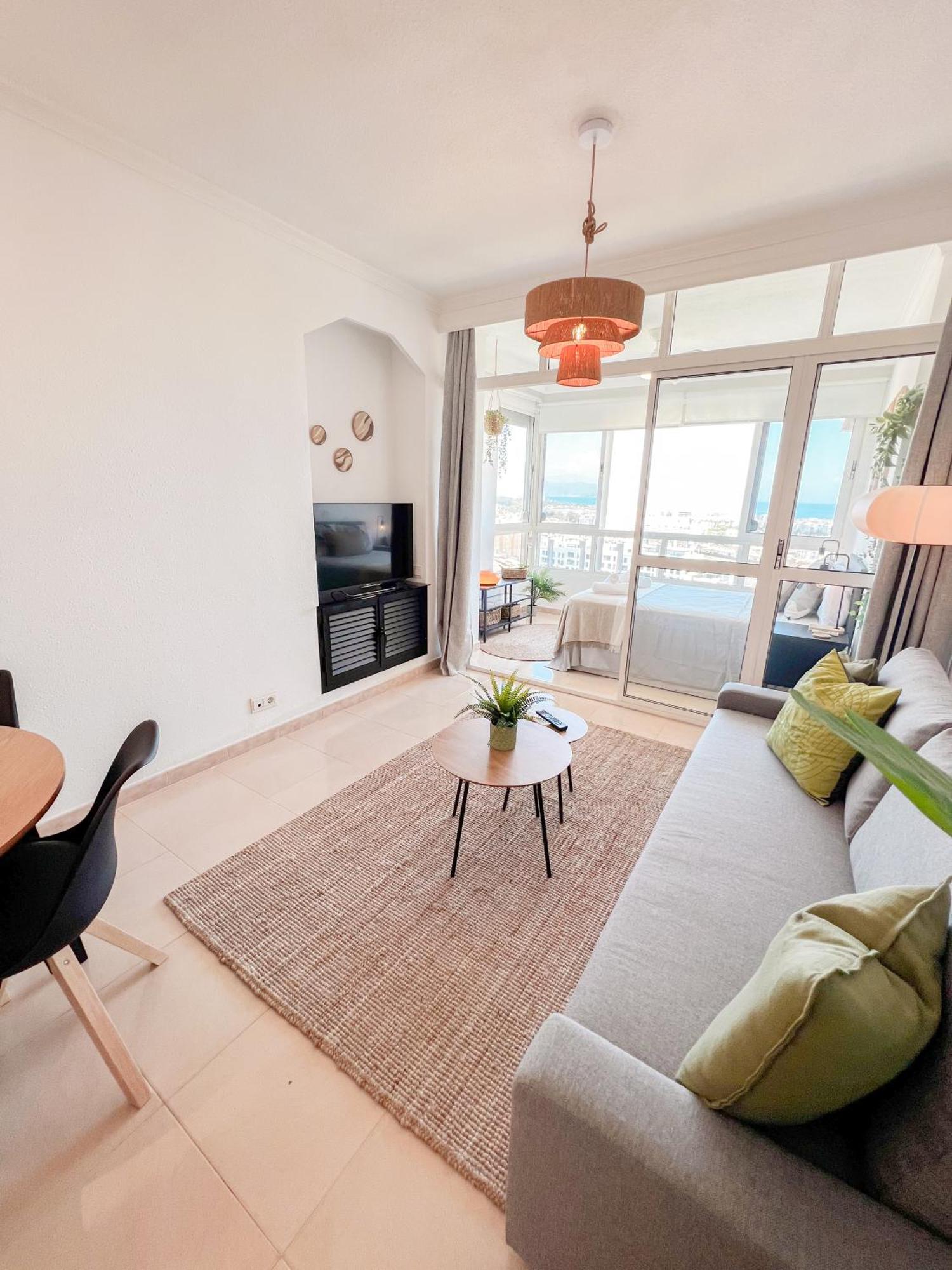 Cozy Flat With Sea Views La Torre Apartment ตอร์เรโมลิโนส ภายนอก รูปภาพ