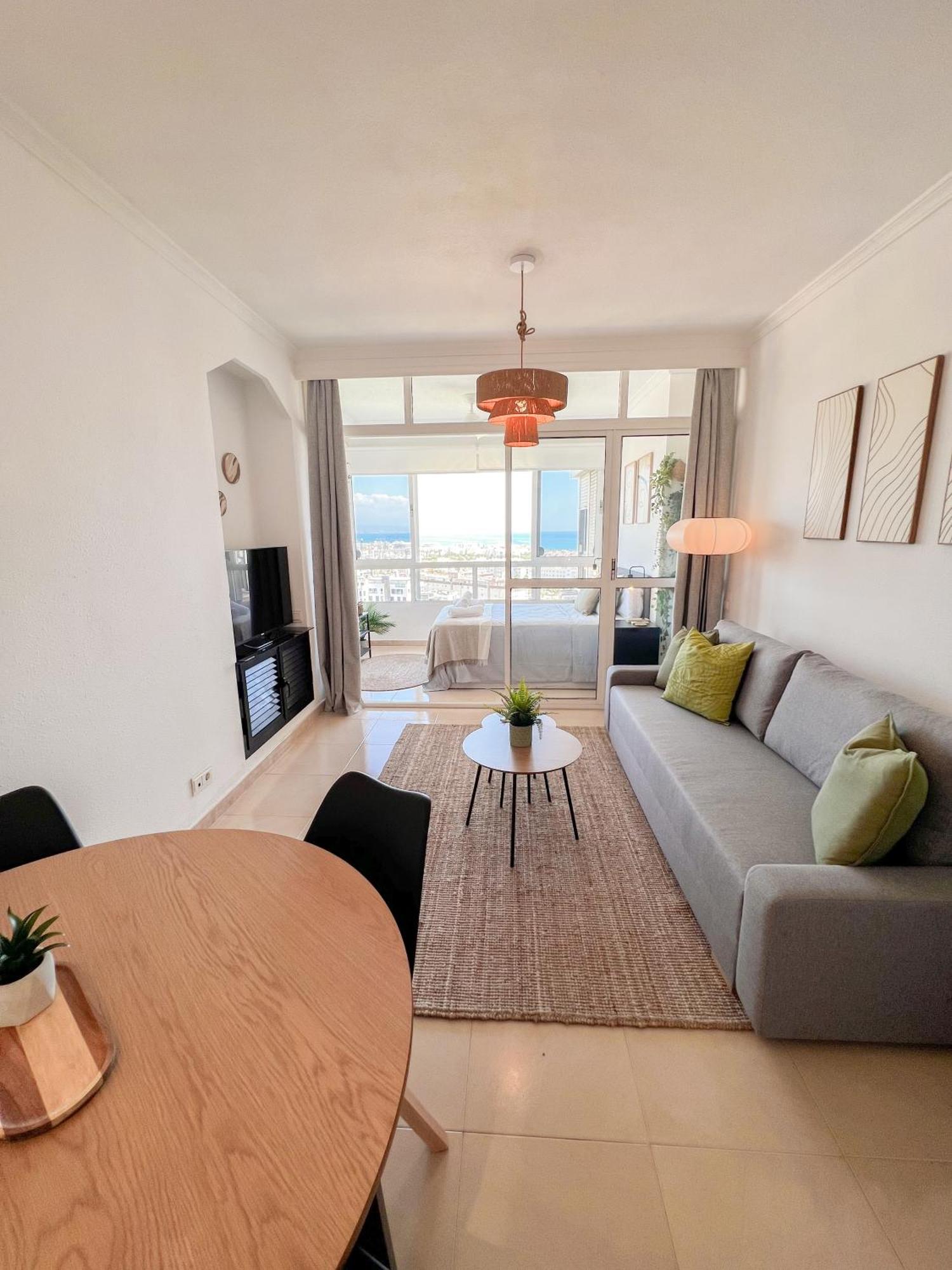 Cozy Flat With Sea Views La Torre Apartment ตอร์เรโมลิโนส ภายนอก รูปภาพ