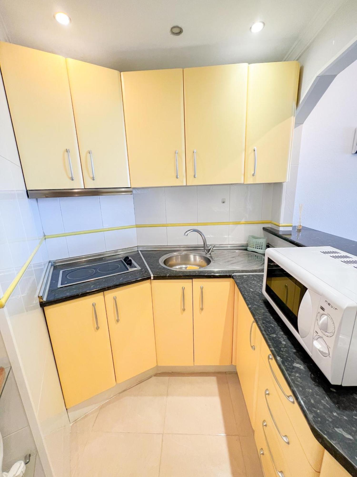 Cozy Flat With Sea Views La Torre Apartment ตอร์เรโมลิโนส ภายนอก รูปภาพ