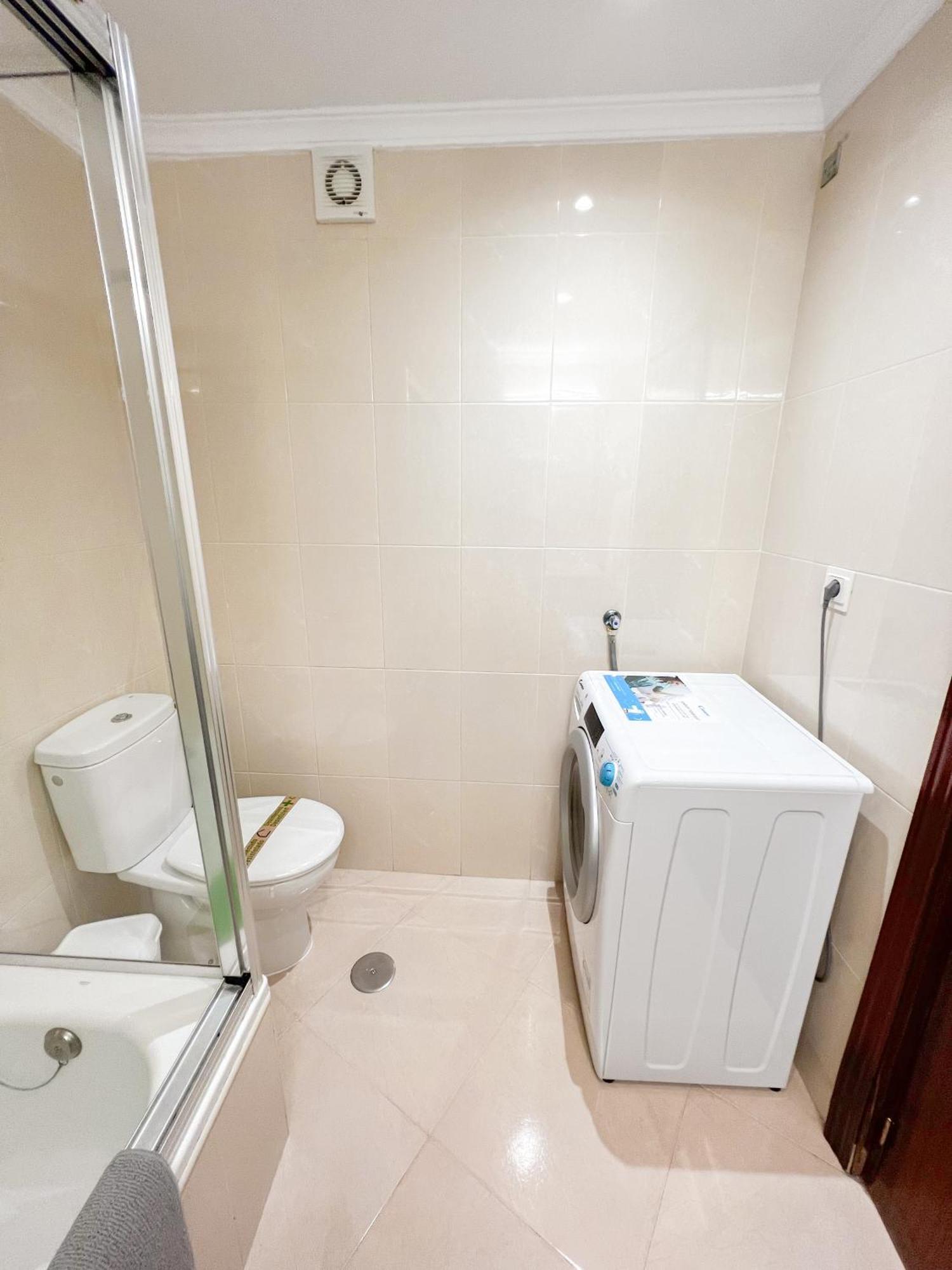 Cozy Flat With Sea Views La Torre Apartment ตอร์เรโมลิโนส ภายนอก รูปภาพ